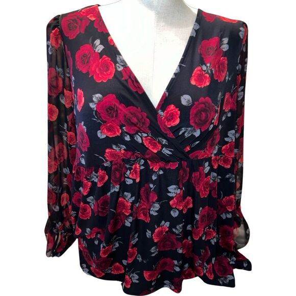 NWT Torrid Babydoll Studio Knit Chiffon Sleeves Surplice Top Size 5X B1 - Picture 1 of 6